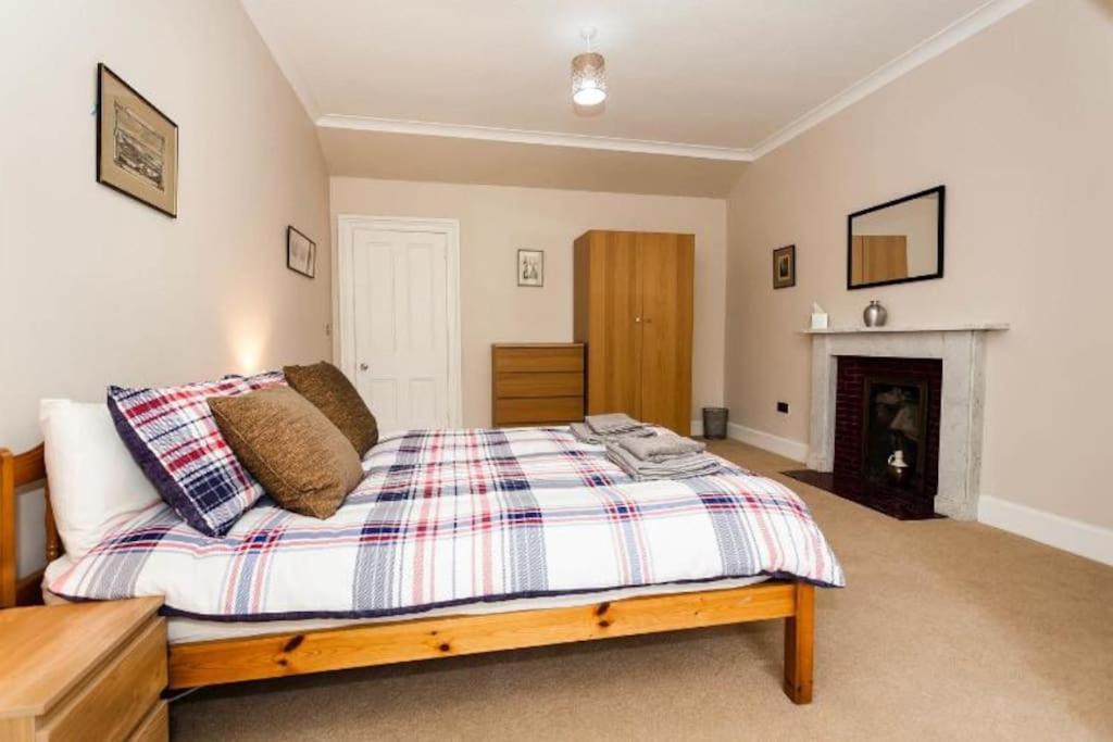 Entire, Central & Fully- Equipped Flat, West End Edinburg Exteriör bild